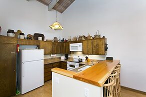 Mammoth Point by 101 Great Escapes