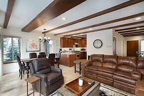 Mammoth Village Properties by 101 Great Escapes