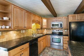 Mammoth Village Properties by 101 Great Escapes