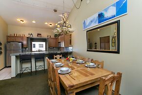 Mammoth Village Properties by 101 Great Escapes