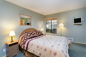 Mammoth Village Properties by 101 Great Escapes