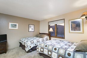 Mammoth Village Properties by 101 Great Escapes