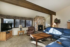 Mammoth Village Properties by 101 Great Escapes