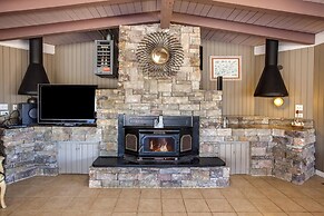 Beachwood Condos & Resort