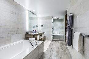 InterContinental Los Angeles Downtown by IHG