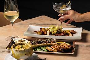 InterContinental Los Angeles Downtown by IHG