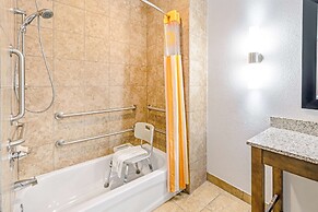 La Quinta Inn & Suites by Wyndham Guthrie