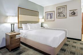 La Quinta Inn & Suites by Wyndham Guthrie