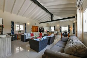 Swiss Paradise Aruba