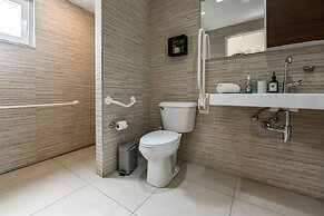 Swiss Paradise Aruba