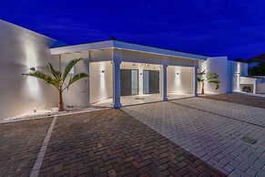 Swiss Paradise Aruba