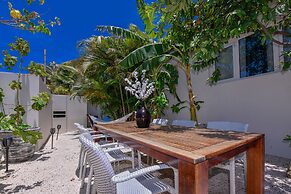 Swiss Paradise Aruba