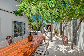 Swiss Paradise Aruba