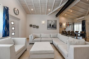 Swiss Paradise Aruba