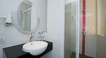 J Hotel Bandara Soekarno Hatta