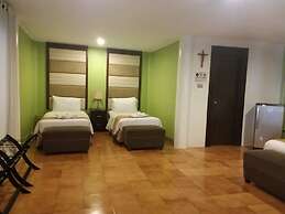 White House Beach Resort