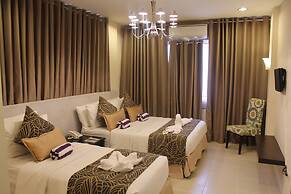 White House Beach Resort