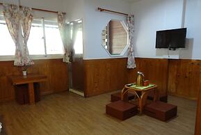 Shan Shui-Yuan Vege Guest House