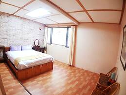 Shan Shui-Yuan Vege Guest House