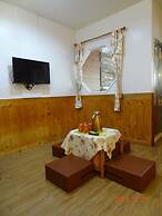 Shan Shui-Yuan Vege Guest House