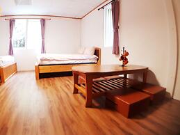 Shan Shui-Yuan Vege Guest House