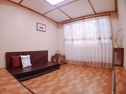 Shan Shui-Yuan Vege Guest House