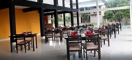 Magampura Eco Village Resort