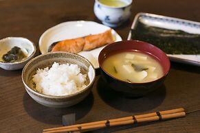 Guesthouse Tomari-ya Caters to Women