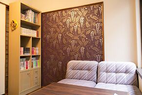 Guesthouse Tomari-ya Caters to Women