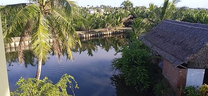 Lakeview Villa Homestay Hoi An