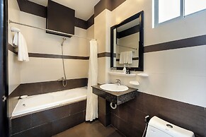 Golden Bell Homestay