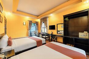 Golden Bell Homestay