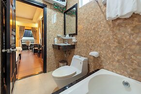 Golden Bell Homestay