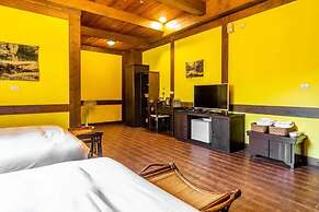 Provence Rose Lodge in Ching Jing