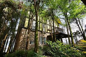 Provence Rose Lodge in Ching Jing