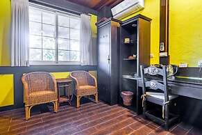 Provence Rose Lodge in Ching Jing