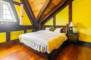 Provence Rose Lodge in Ching Jing