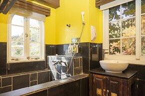 Provence Rose Lodge in Ching Jing