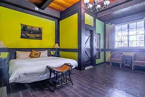 Provence Rose Lodge in Ching Jing