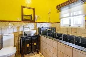 Provence Rose Lodge in Ching Jing