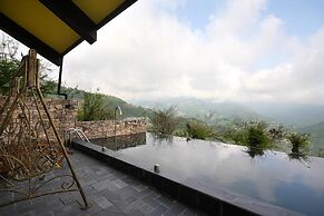 Provence Rose Lodge in Ching Jing