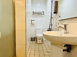 Mucha Hotel