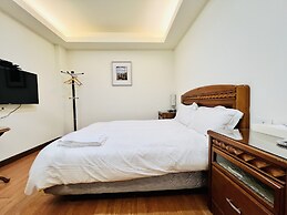 Mucha Hotel