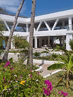 Barracuda Inn Resort