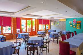 Gardenia Beach Hotel - All Inclusive