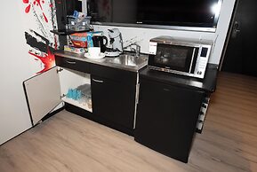 Amsterdam Teleport Hotel