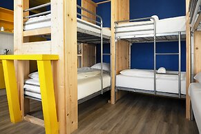 Amsterdam Teleport Hotel