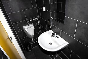 Amsterdam Teleport Hotel