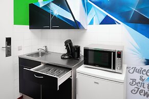 Amsterdam Teleport Hotel