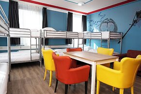 Amsterdam Teleport Hotel